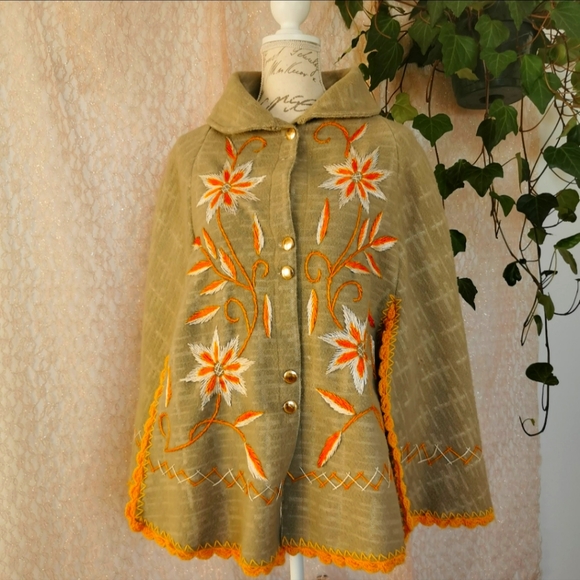 Handmade Vintage Embroidered Poncho - Picture 1 of 4